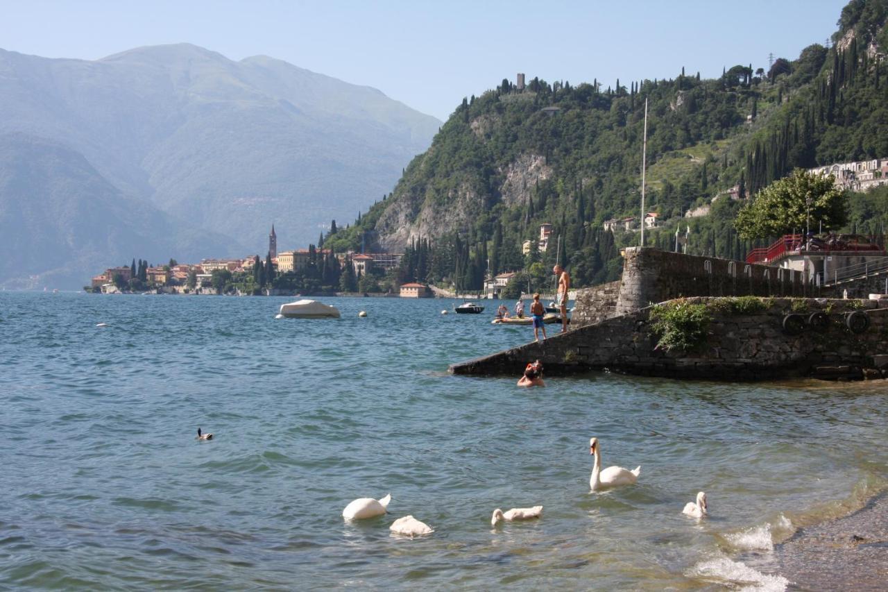 Casa In Riva Al Lago Varenna Exterior photo